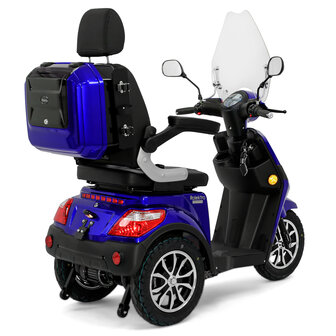 Scootmobiel met koffer