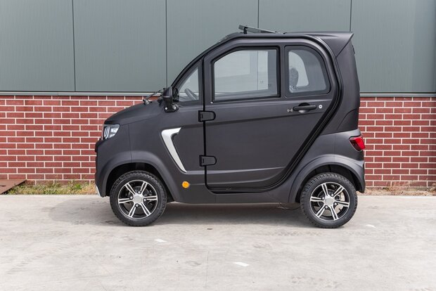 Overdekte scootmobiel TTZ2.0 matzwart